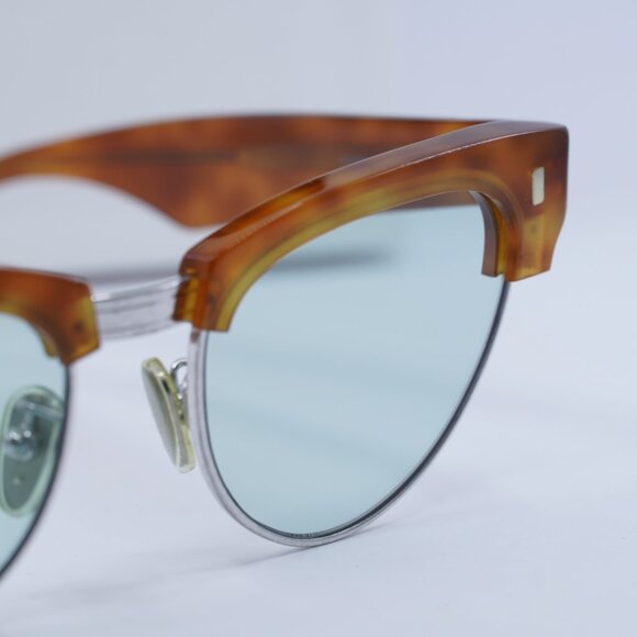 Final Price! Celine CL40059U 18N Light Havana/Blue Sunglasses - Picture 9 of 12